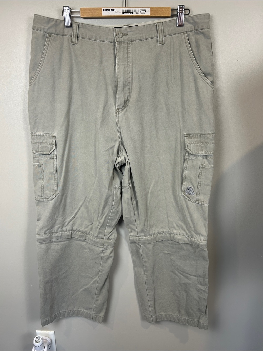 Misty Mountain Men’s Size 40 Convertible Zip-Off Cargo Hiking Pants Khaki
